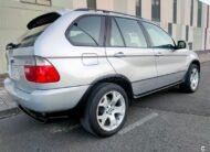 BMW X5 4.4i 5p.