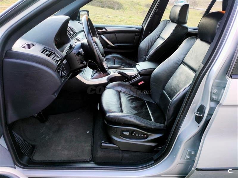 BMW X5 4.4i 5p.