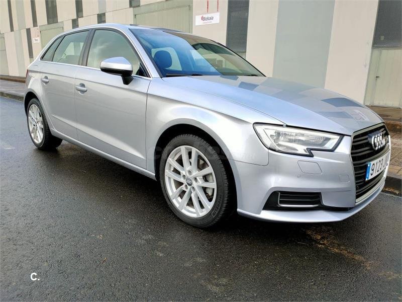Audi A3 design edition 1.6 TDI Sportback 5p.