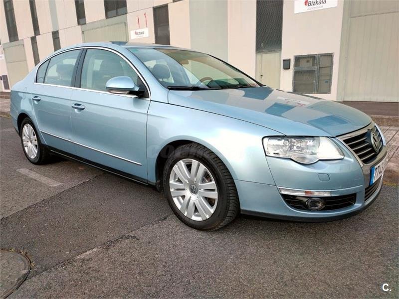 Volkswagen Passat 2.0 TDI 140cv DPF Highline 4p.