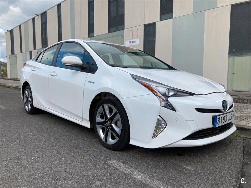 Toyota Prius Advance 5p.