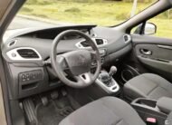 Renault Grand Scenic Dynamique 1.9dCi 130cv 7 plazas 5p.