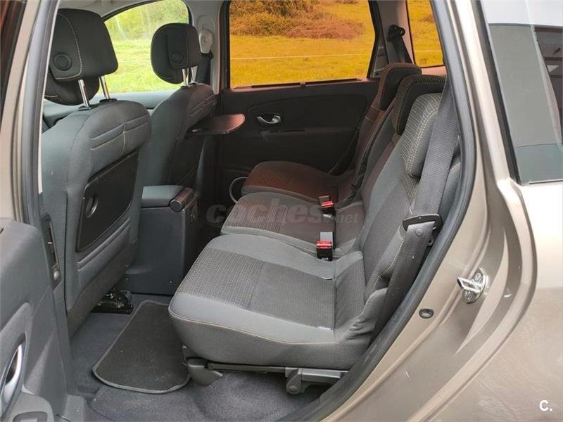 Renault Grand Scenic Dynamique 1.9dCi 130cv 7 plazas 5p.