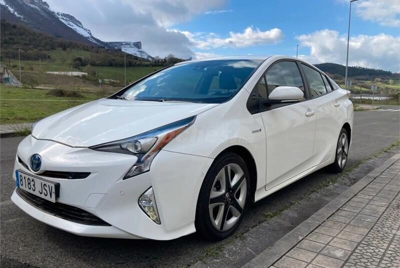 Toyota Prius Advance 5p.