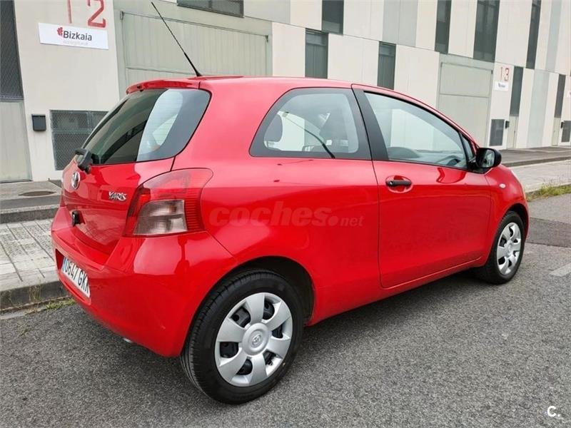 Toyota Yaris 1.3 VVTI Active 3p.
