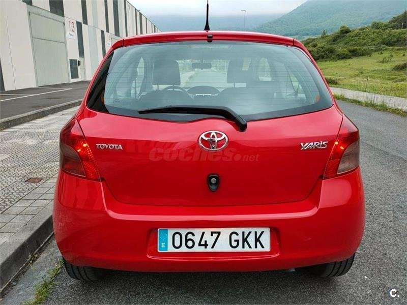 Toyota Yaris 1.3 VVTI Active 3p.