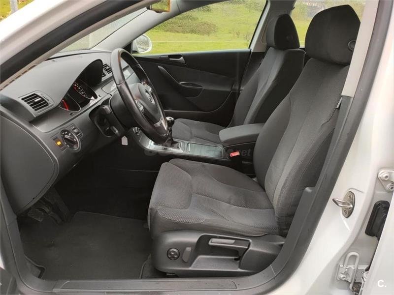 Volkswagen Passat 2.0 TDI 110cv DPF Edition Plus 4p.