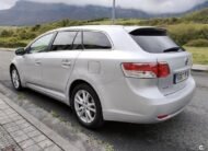 Toyota Avensis 2.0 D4D Advance Cross Sport 5p.