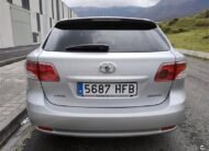 Toyota Avensis 2.0 D4D Advance Cross Sport 5p.