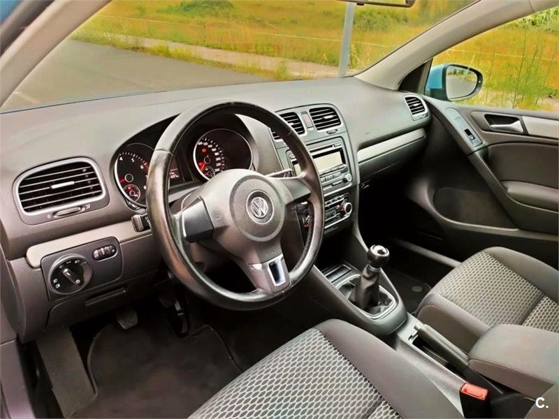 Volkswagen Golf VI 1.6 102cv Advance 5p.