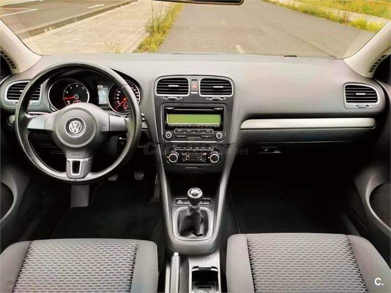 Volkswagen Golf VI 1.6 102cv Advance 5p.