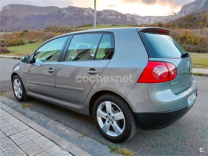 Volkswagen Golf 1.9 TDI 105cv Sportline