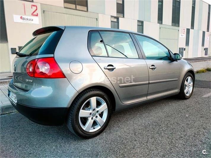 Volkswagen Golf 1.9 TDI 105cv Sportline