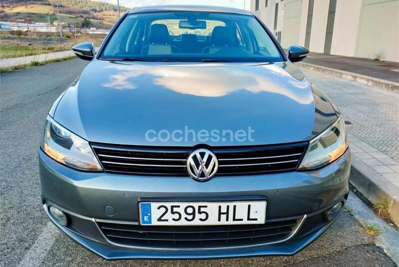 Volkswagen Jetta 1.6 TDI 105cv Sport