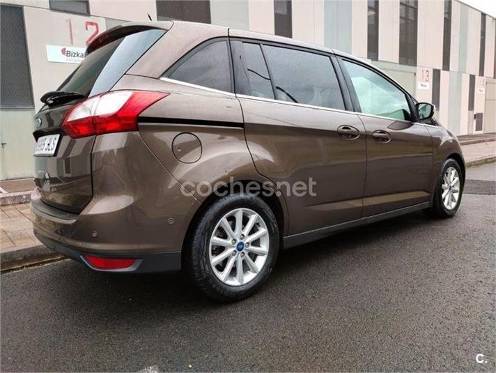 FORD Grand CMax 2.0 TDCi Titanium