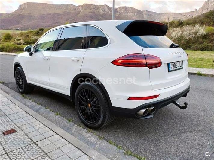 PORSCHE Cayenne S