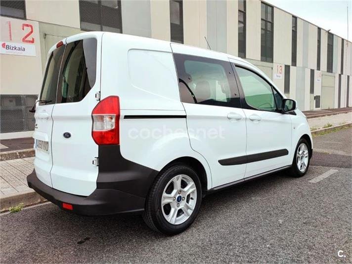 FORD Transit Courier Kombi 1.5 TDCi 71kW Trend