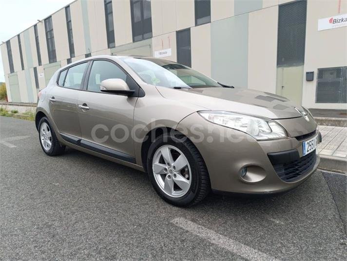 Renault Megane Dynamique 1.5dCi 105cv eco2 5p.