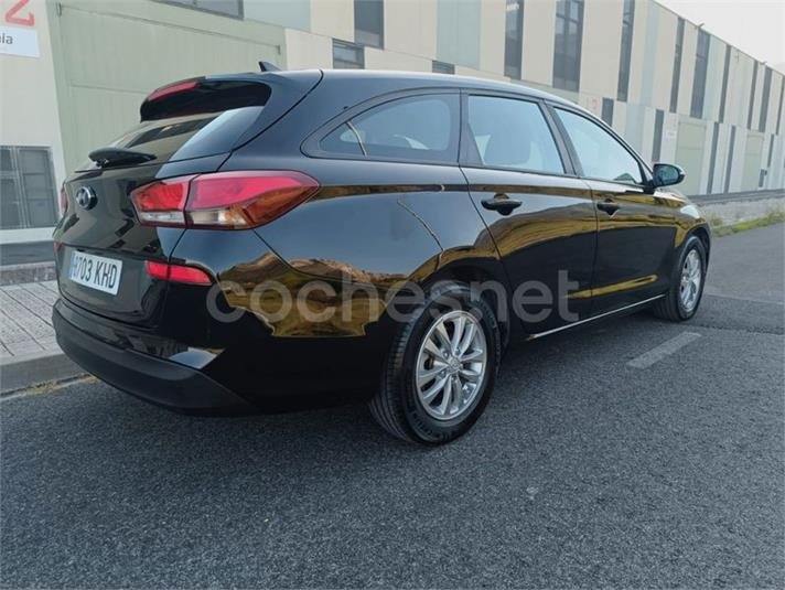 Hyundai i30 CW 1.6 CRDi 81kW 110CV Link 5p.