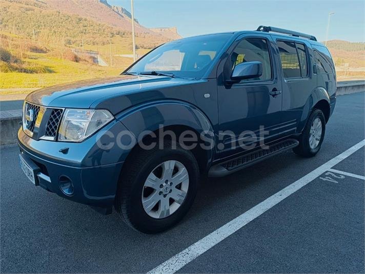 NISSAN Pathfinder 2.5 dCi 174CV SE Auto 7 plazas 5p.