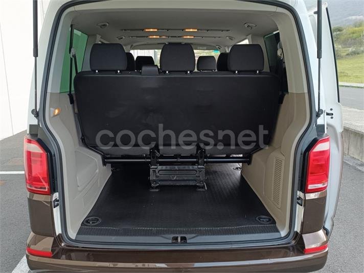 Volkswagen Caravelle Comfortline Corto 2.0 TDI BMT 150CV 4p.