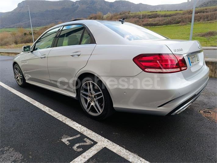 Mercedes Benz Clase E 220 BlueTEC 4MATIC 4p.