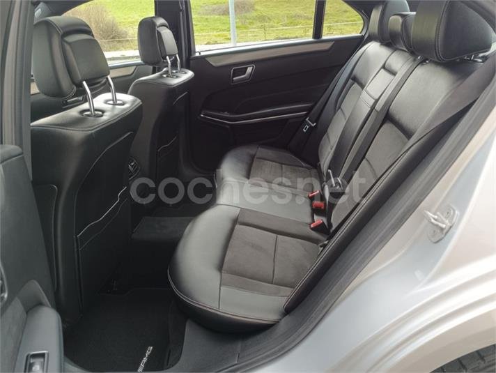 Mercedes Benz Clase E 220 BlueTEC 4MATIC 4p.