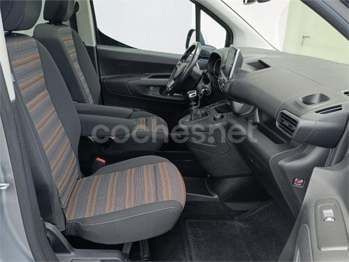 Opel Combo Life 1.2 T SS Innovation L 5p.