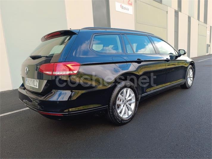 Volkswagen Passat Advance 1.6 TDI 88kW 120CV Variant 5p.