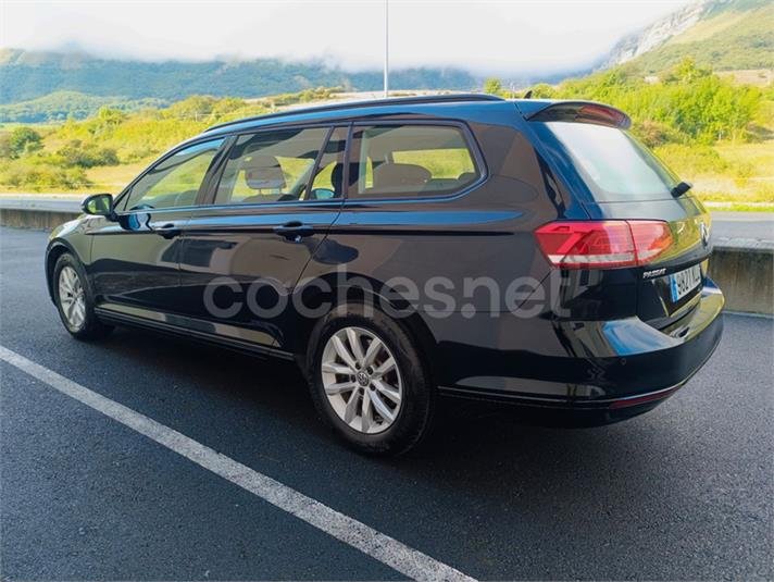 Volkswagen Passat Advance 1.6 TDI 88kW 120CV Variant 5p.