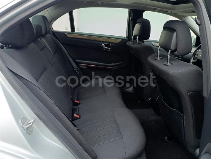 MERCEDES-BENZ Clase E 250 CDI Blue Efficiency 4p.