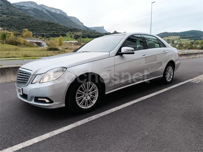 MERCEDES-BENZ Clase E 250 CDI Blue Efficiency 4p.