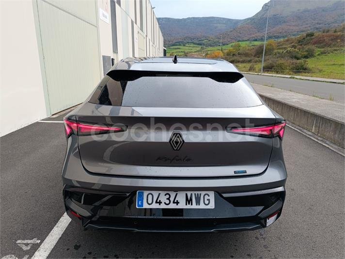 RENAULT Rafale Esprit Alpine ETech full hybrid