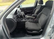 Volkswagen Golf 1.6 Conceptline