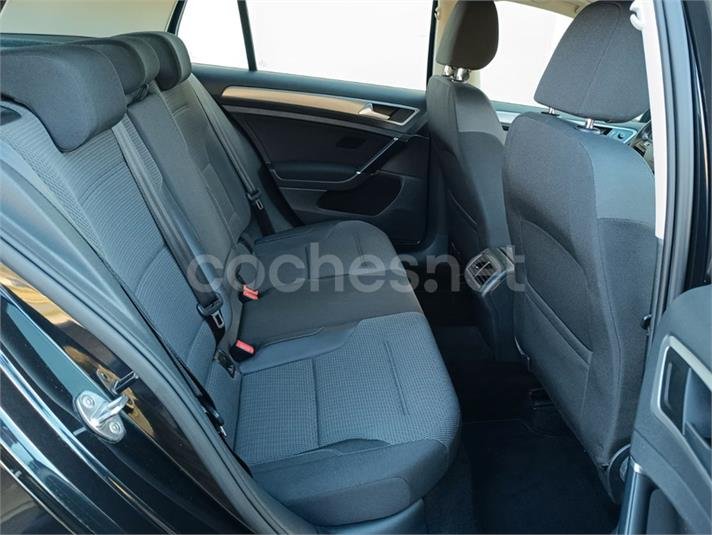 VOLKSWAGEN Golf Advance 1.6 TDI BMT