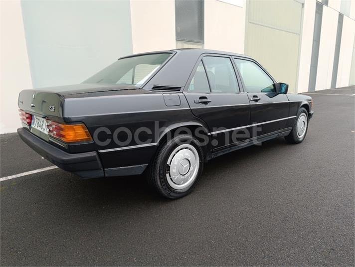 Mercedes Benz 190 E 2.3