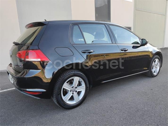 VOLKSWAGEN Golf Advance 1.6 TDI BMT