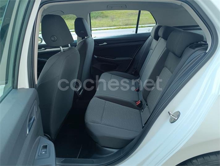 VOLKSWAGEN Golf 2.0 TDI