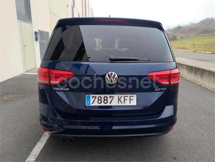 Volkswagen Touran Advance 2.0 TDI