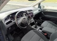 Volkswagen Touran Advance 2.0 TDI