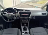 Volkswagen Touran Advance 2.0 TDI