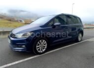 Volkswagen Touran Advance 2.0 TDI