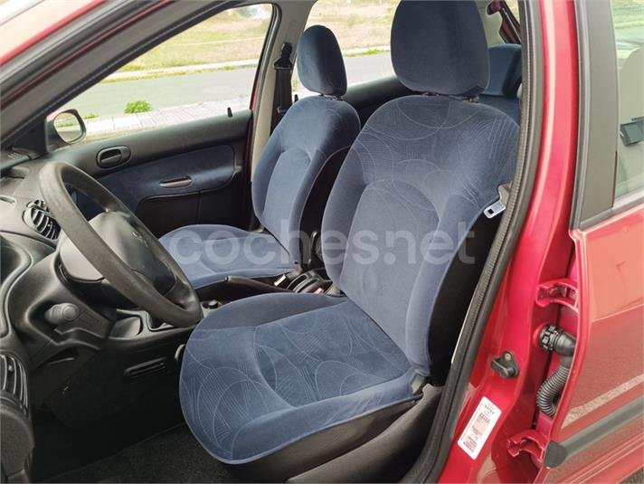 PEUGEOT 206 XT 2.0 HDI