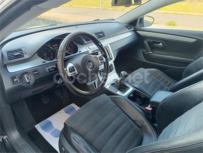 VOLKSWAGEN Passat CC 2.0 TSI