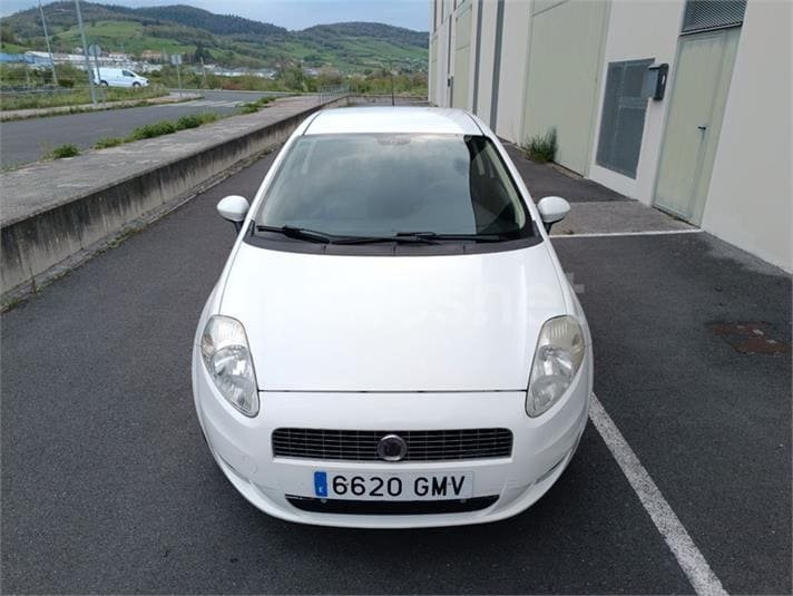 FIAT Grande Punto 1.4 16v Dynamic