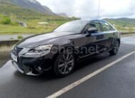 LEXUS IS 300h Hybrid