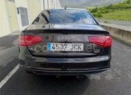 Audi A4 2.0 TDI S line edition