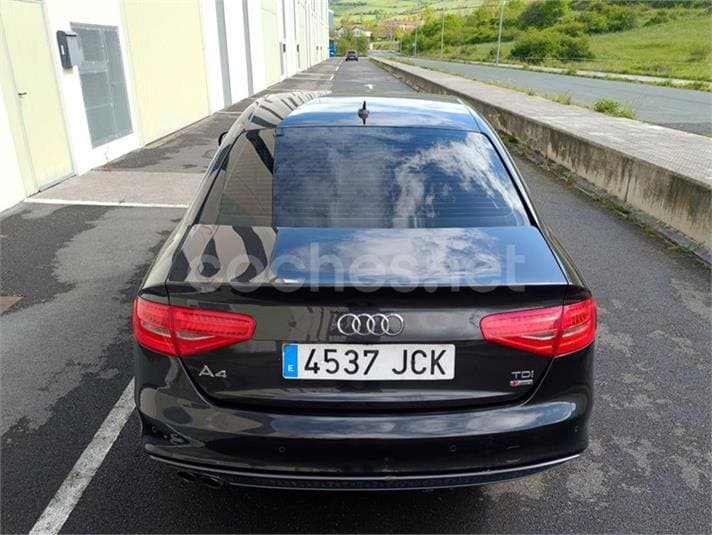 Audi A4 2.0 TDI S line edition