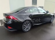 LEXUS IS 300h Hybrid