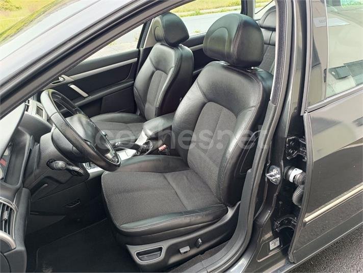 PEUGEOT 407 SW ST Confort Pack 2.0 HDi 136